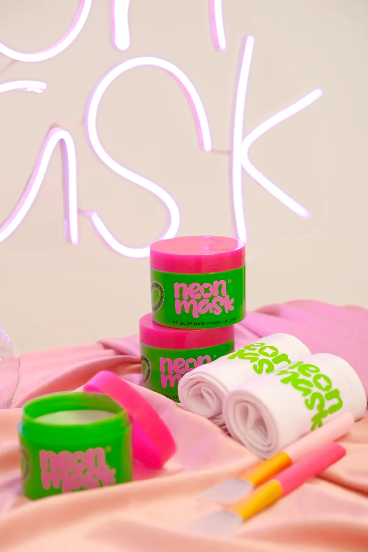 Green Label Neon Mask Cilt Canlanması Ve Kolajen Desteği Sağlayan Yaşlanma, Siyah Nokta Karşıtı Soyulabilir