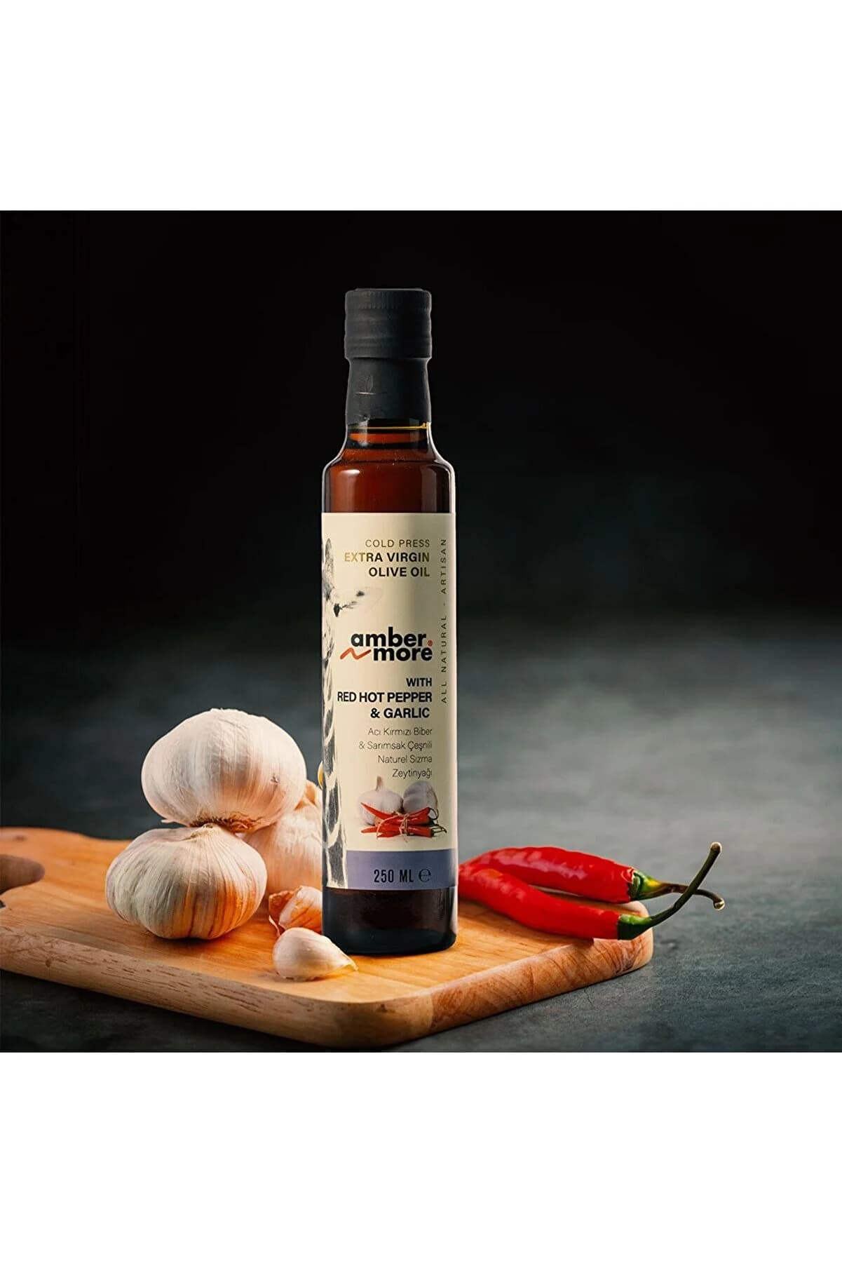 AMBERNMORE Acı Kırmızı Biber&Sarımsak Çeşnili Naturel Sızma Zeytinyağı 250 ml